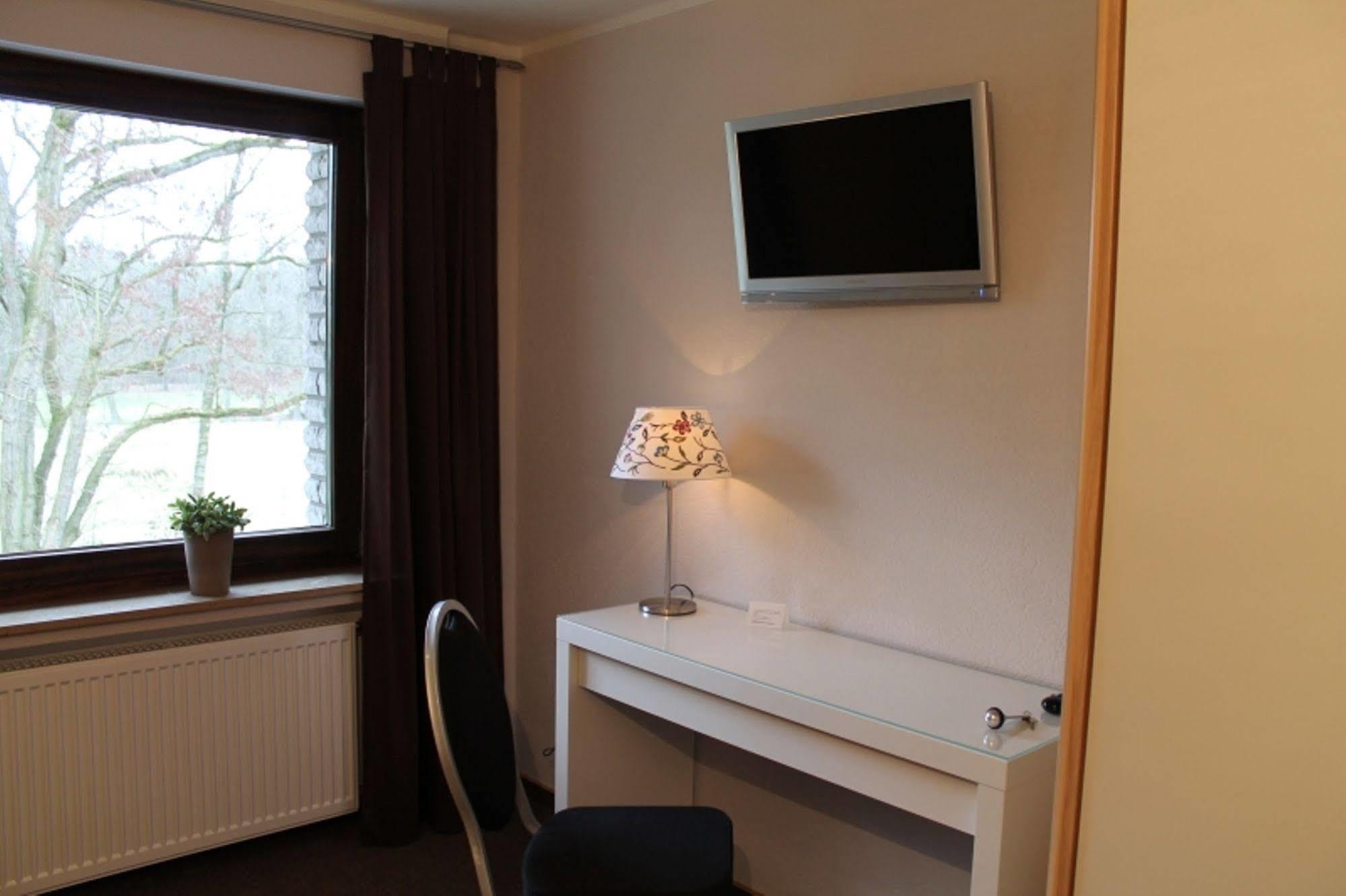 Landhaus Hotel Goeke Hövelhof Екстериор снимка